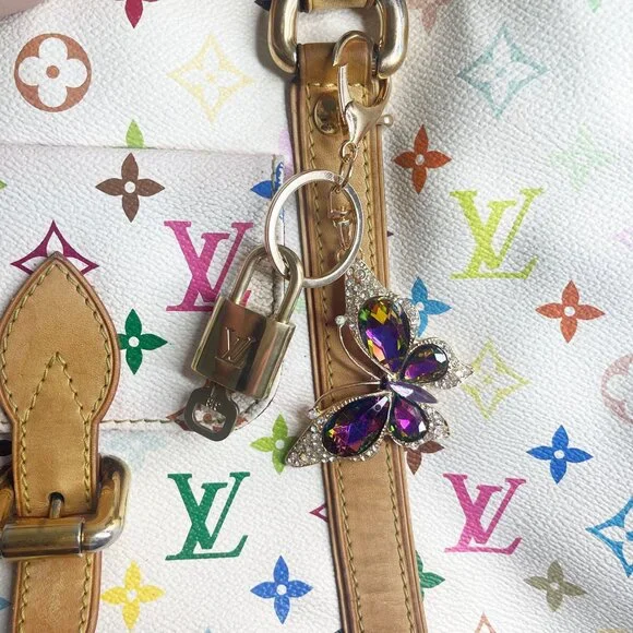 Authentic Louis Vuitton Lock & Key with Bag Charm Keychain Key Charm Chain - Picture 2 of 6